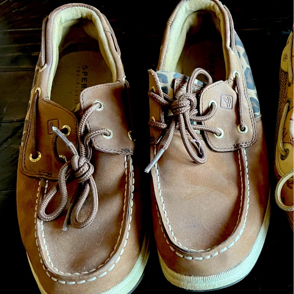 Cheetah Sperrys - Picture 1 of 2